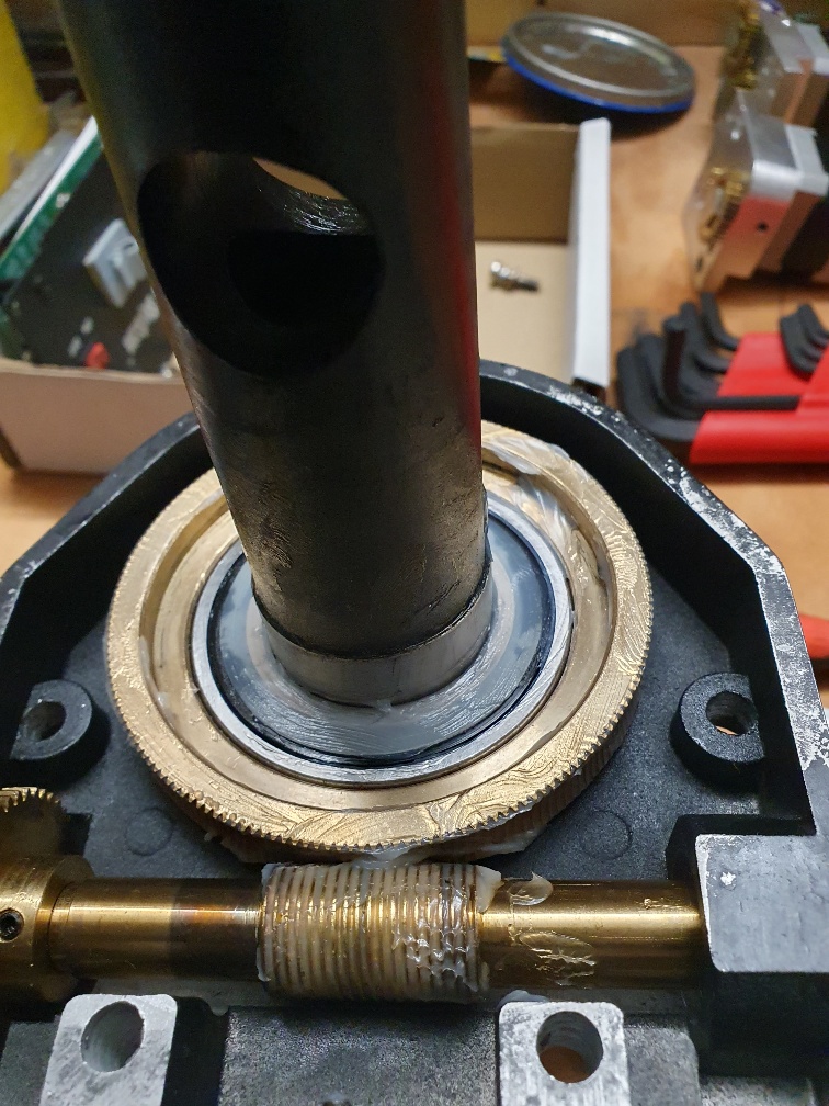 Ax-Getriebe EQ-6 Classic Montierung